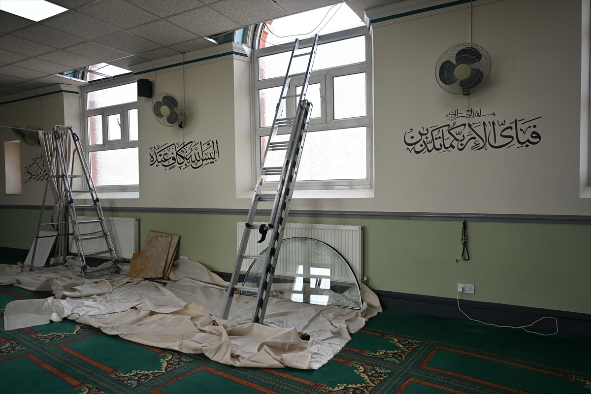 İngiltere'nin Southport kentinde 3 çocuğun öldürüldüğü, 8'i çocuk 10 kişinin yaralandığı bıçaklı...