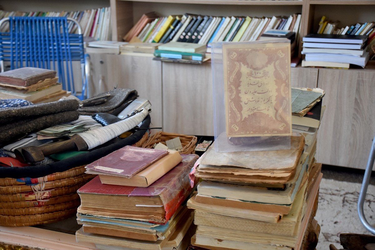 Irak’ın Duhok kentinde yaşayan din adamı Şeyh Zeyd Muhammed Faris, babasının 1936'dan itibaren...