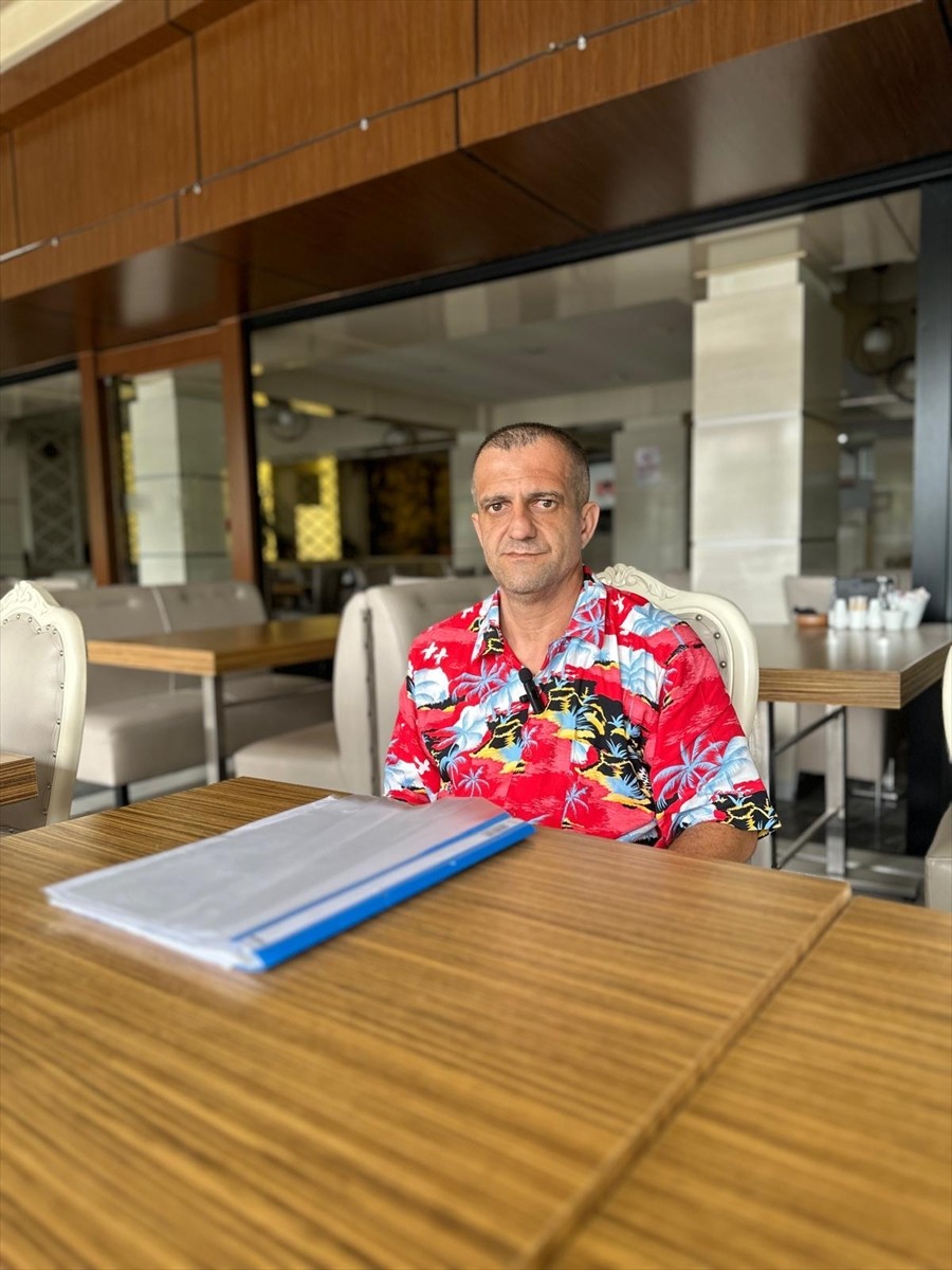 İzmir'de vatani görevini yaptığı sırada rahatsızlanan bir süre hastanede tedavi gördükten sonra...