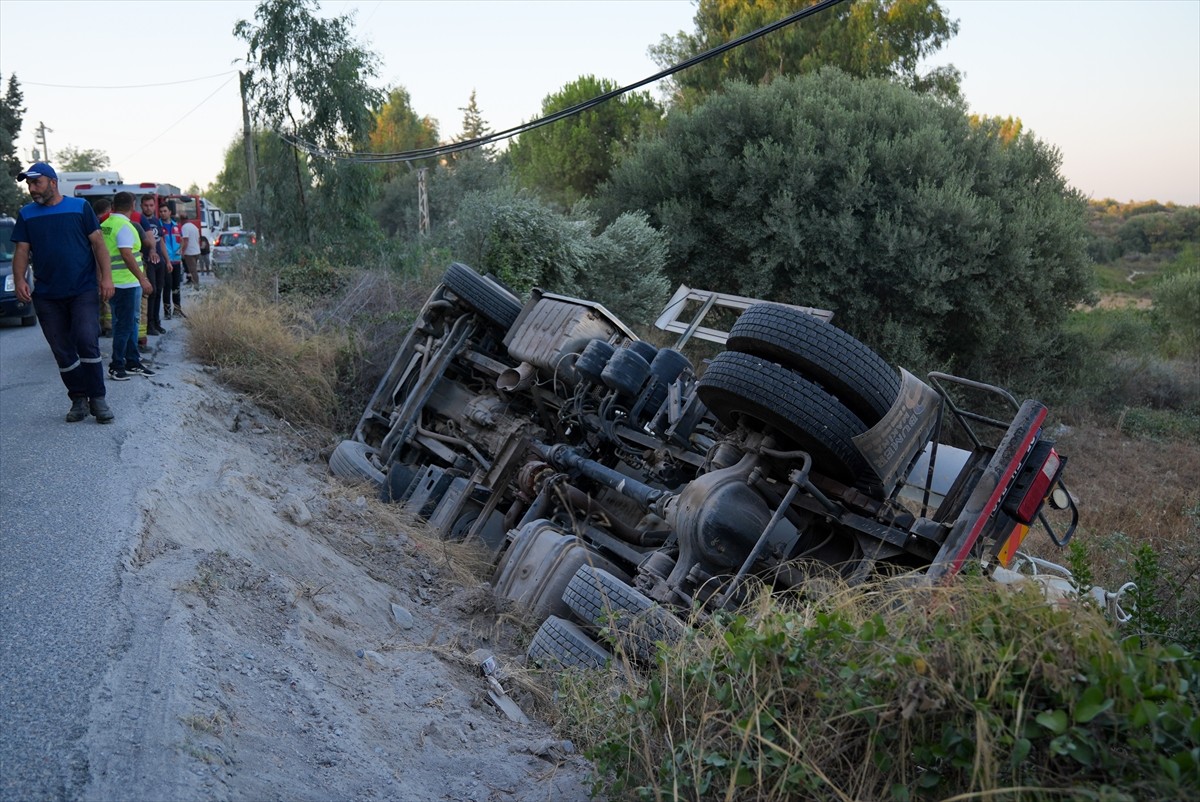 İzmir'in Urla ilçesinin Çeşmealtı Mahallesi'ndeki yerleşim yerlerine yakın ormanlık alanda, henüz...