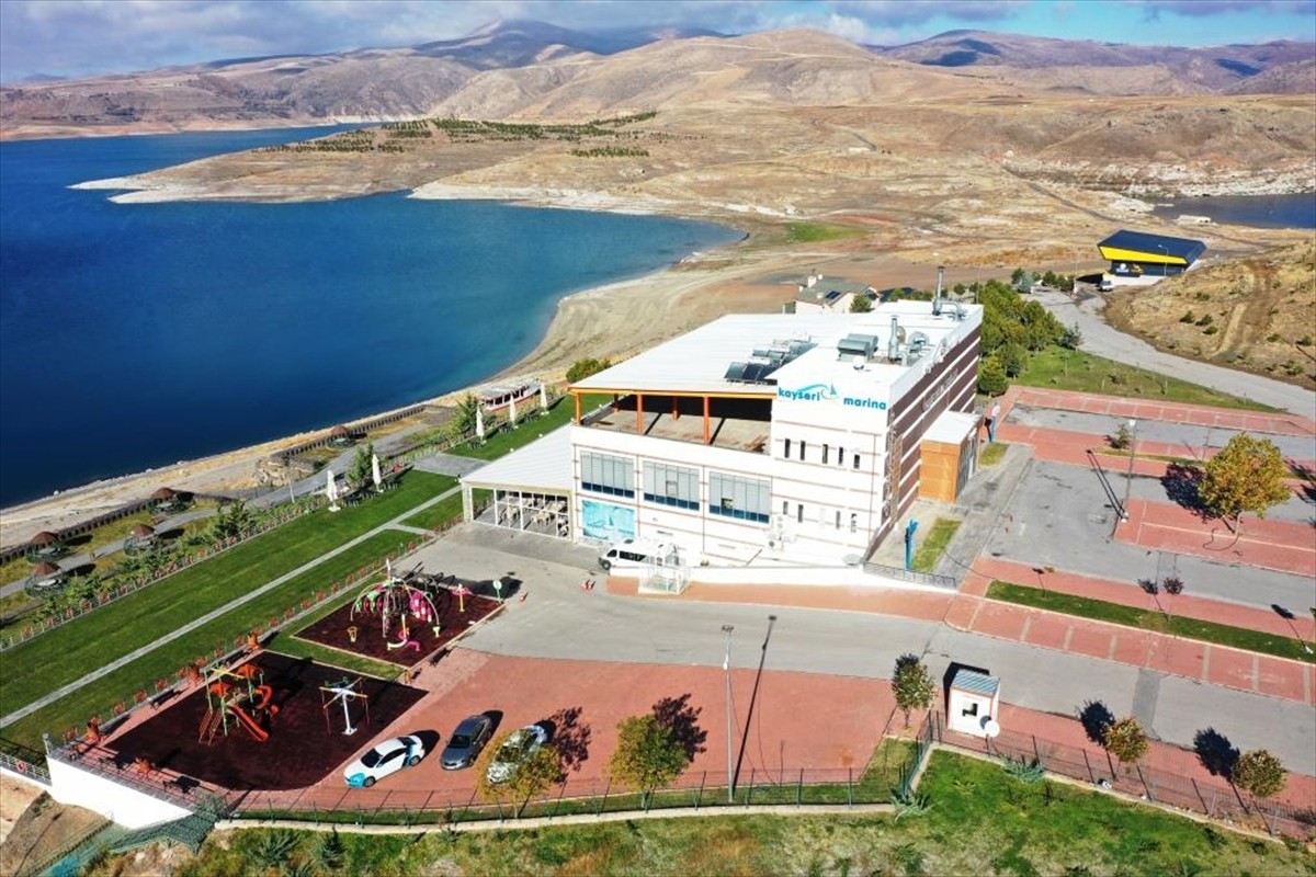 Kayseri'de Yamula Barajı gölünde Dragon Festivali düzenlenecek. Kocasinan Belediyesi ve Uniplay...