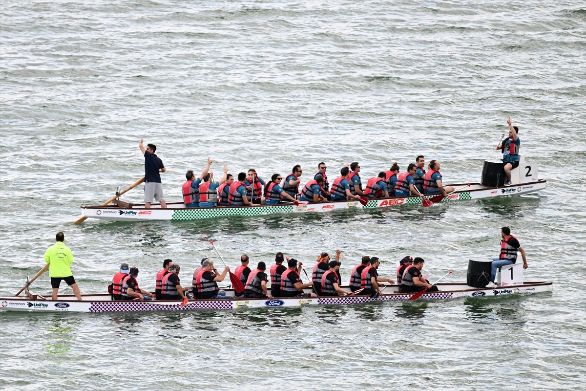 Kayseri'de Yamula Barajı gölündeki Dragon Festivali seri yarışlarla başladı. Kocasinan Belediyesi...