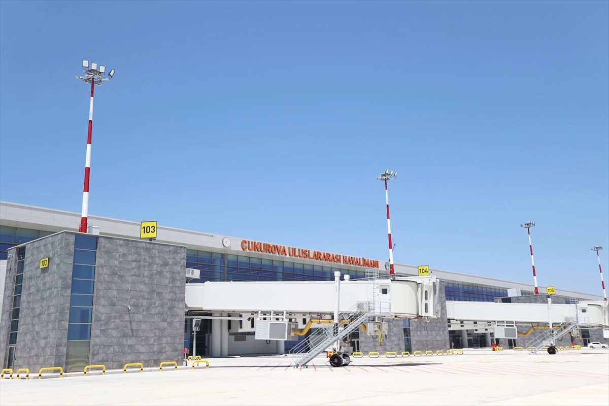 Mersin'de yapılan Çukurova Uluslararası Havalimanı'nın resmi açılışının, 10 Ağustos'ta...