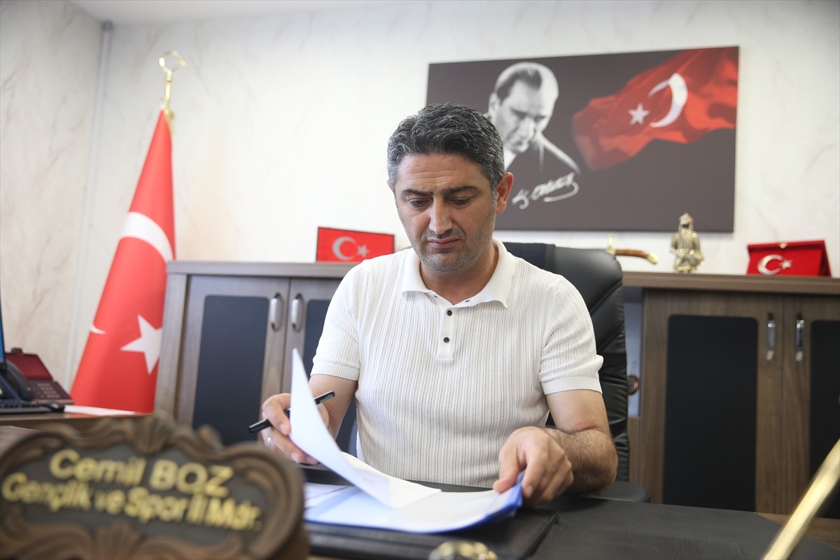 "Asrın felaketi" olarak nitelenen 6 Şubat 2023'teki depremlerin merkez üssü Kahramanmaraş'tan 5...