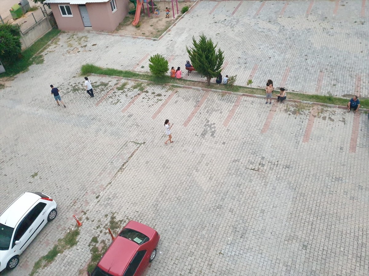 Adana'nın Kozan ilçesinde saat 05.32'de 4,6 büyüklüğünde deprem meydana geldi. Depremi hisseden...