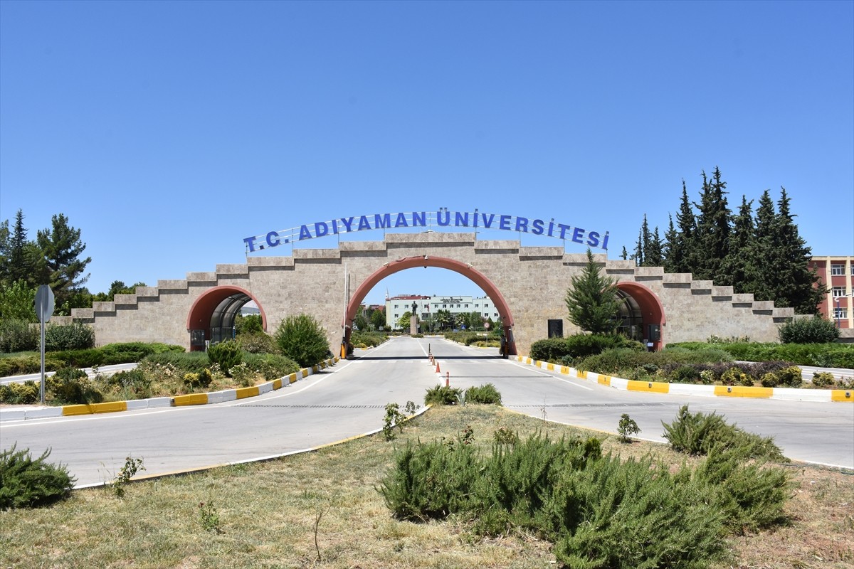 Adıyaman'da 6 Şubat 2023’deki Kahramanmaraş merkezli depremlerde afetzedelere ev sahipliği yapan...