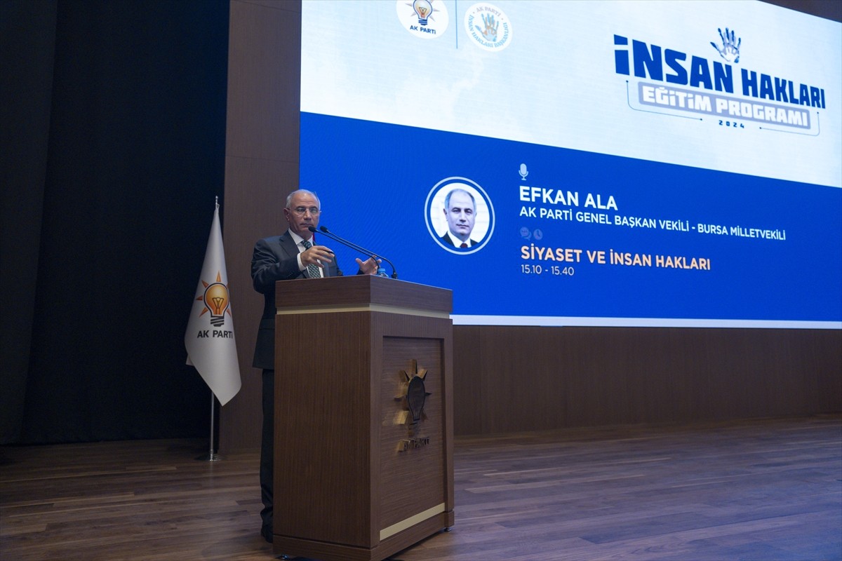 AK Parti İnsan Hakları Başkanlığınca AK Parti Genel Merkez Konferans Salonu'nda 'İnsan Hakları...