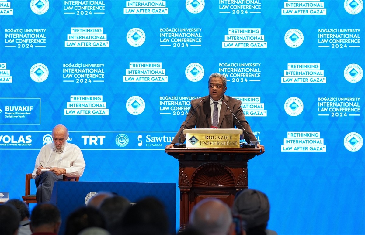 Anadolu Ajansının (AA) Global İletişim Ortağı olduğu, Boğaziçi Üniversitesi Hukuk Fakültesince...