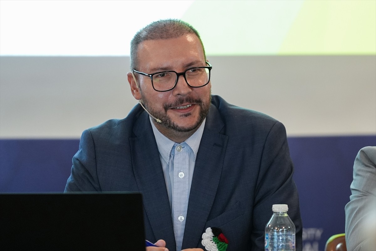 Anadolu Ajansının (AA) Global İletişim Ortağı olduğu, Boğaziçi Üniversitesi Hukuk Fakültesince...