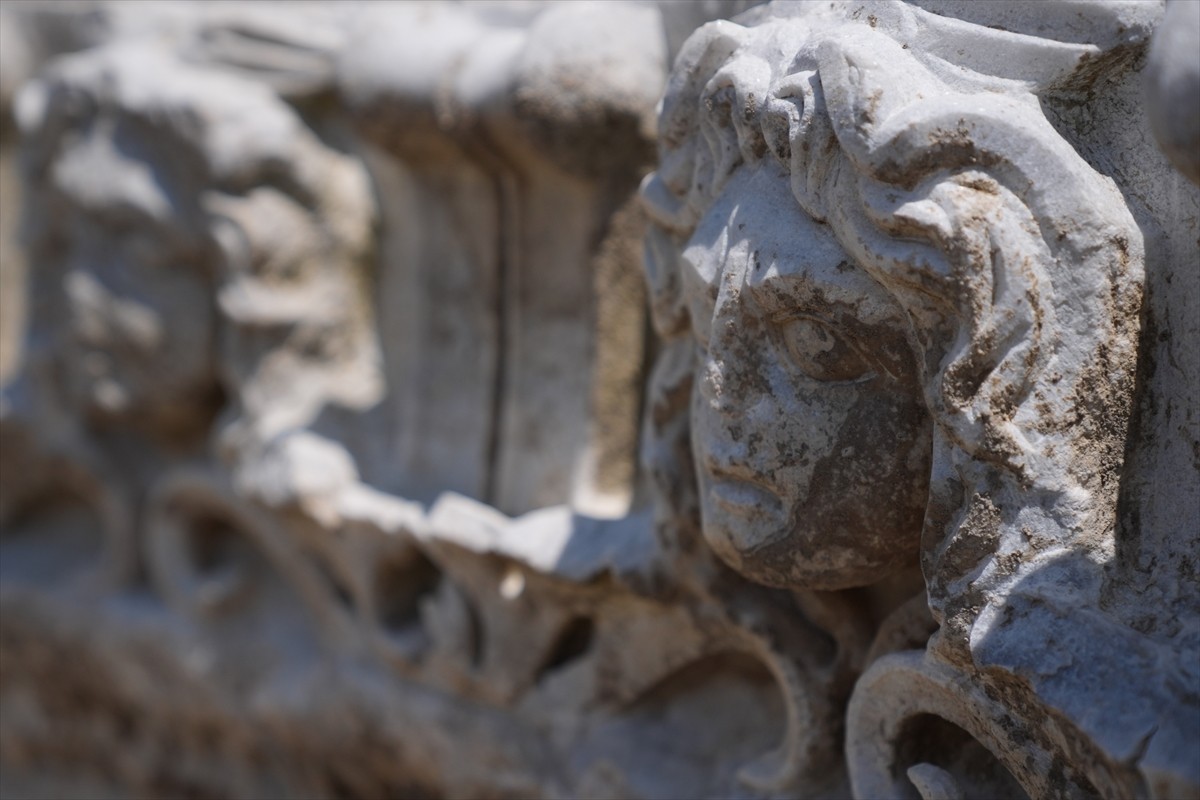 Bu yıl 3'üncüsü düzenlenen "Dünya Düzce Günleri", Prusias ad Hypium Antik Kenti ziyaretiyle...