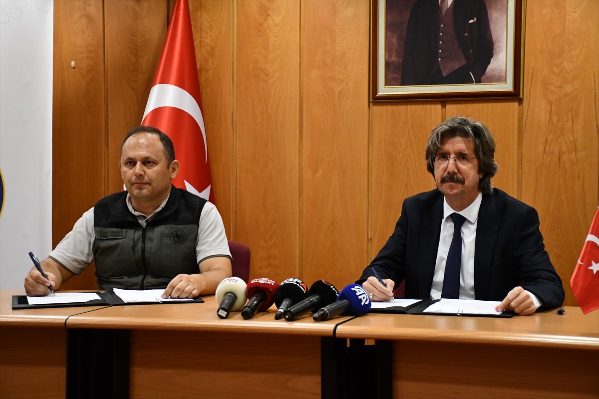 Bursa'da geçen 30 Haziran'da makilik alanda çıktıktan sonra Bursa Uludağ Üniversitesi (BUÜ)...