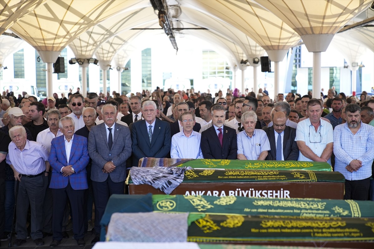 Eski bakanlardan Abdüllatif Şener'in oğlu Bedirhan Şener'in silahla vurarak öldürdüğü anneannesi...