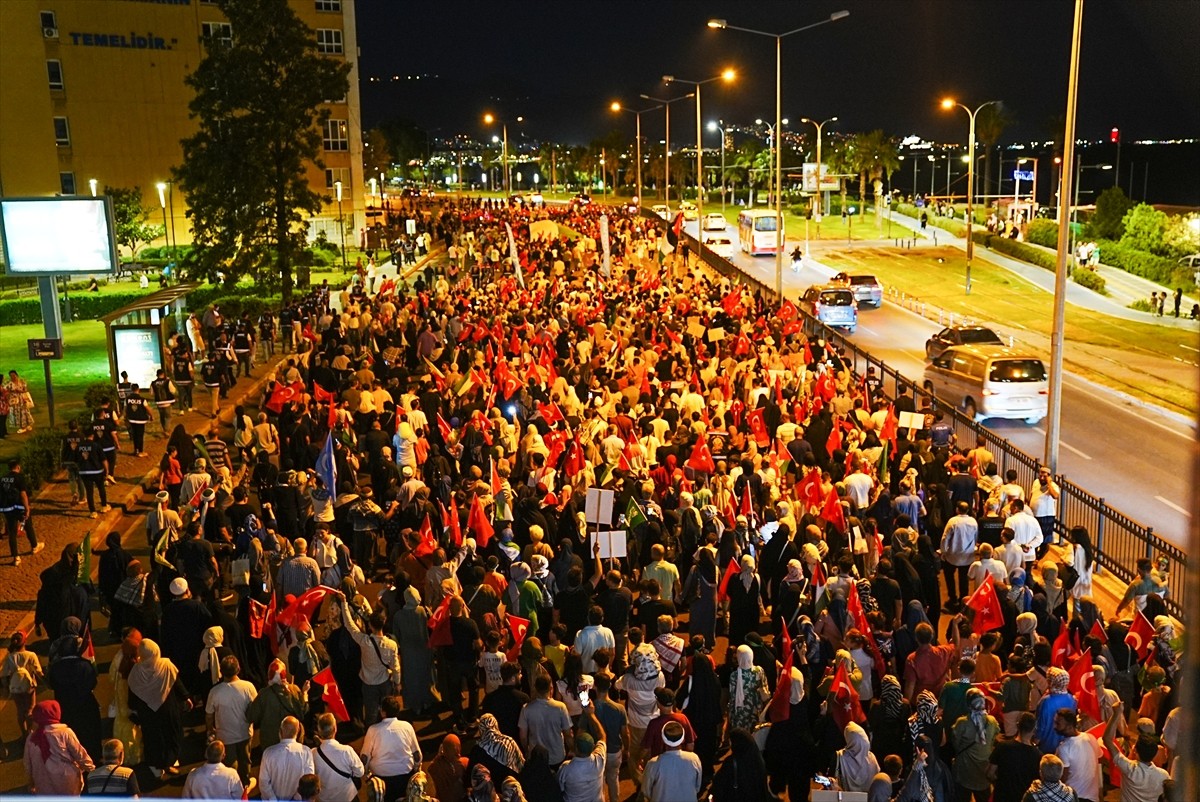 İzmir'de Hamas Siyasi Büro Başkanı İsmail Heniyye'nin İran'da suikasta uğraması ve İsrail'in...