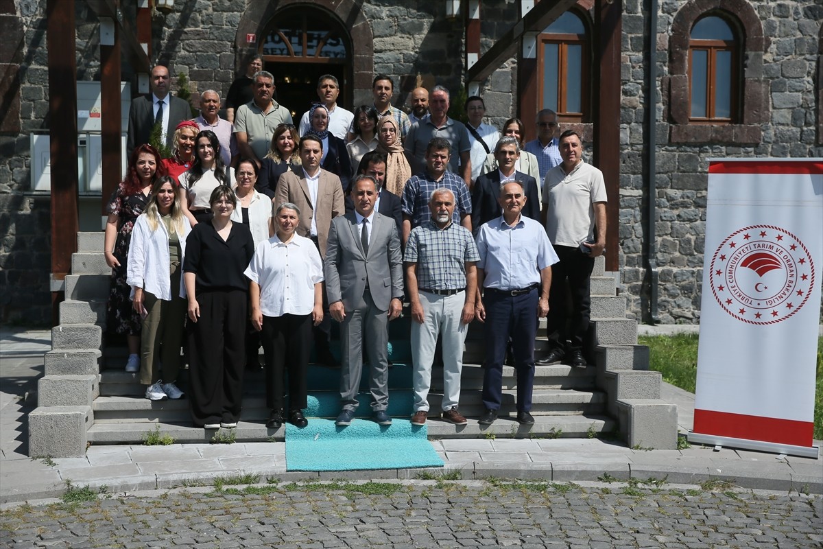 Kars'ta Birleşmiş Milletler (BM) Gıda ve Tarım Örgütü Küresel Çevre Fonu tarafından uygulanacak...