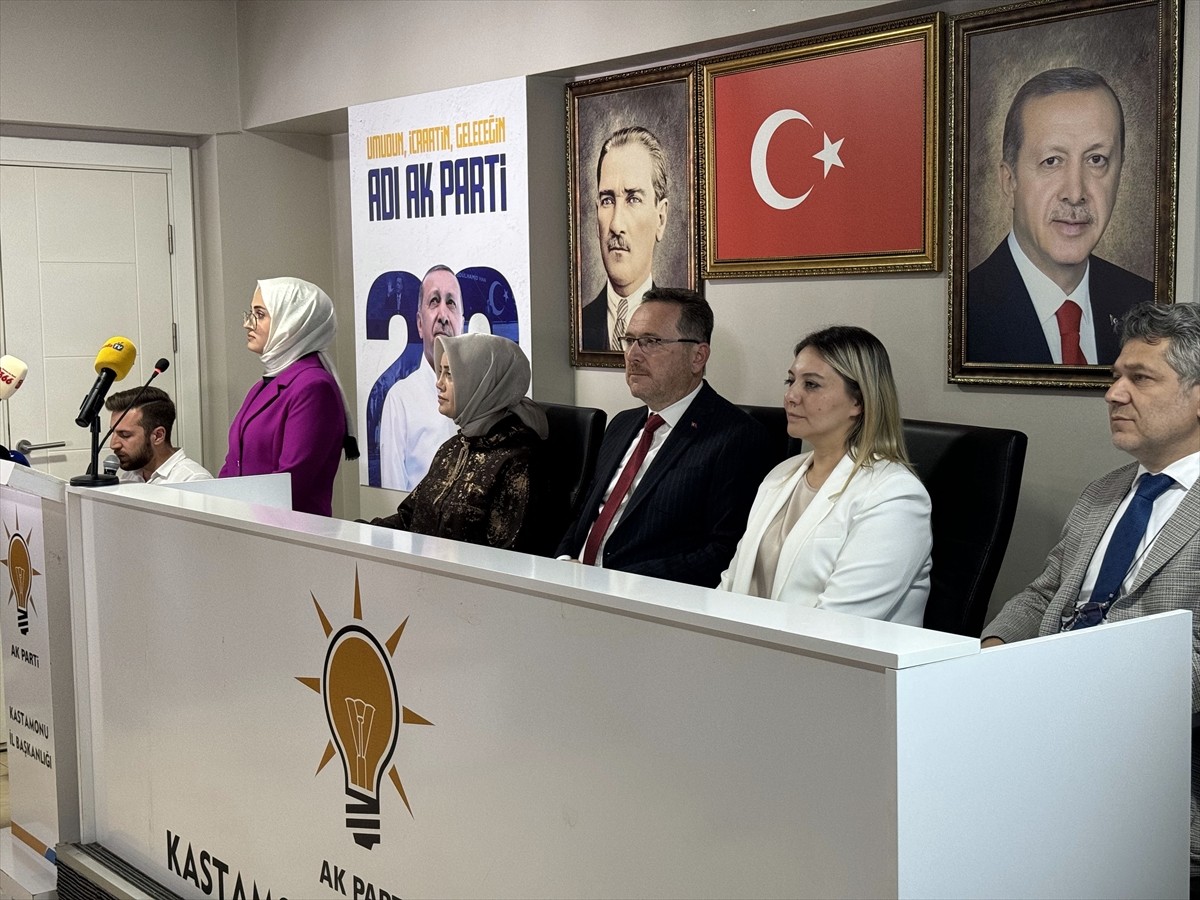 Kastamonu'da, AK Parti'nin 23. kuruluş yıl dönümü dolayısıyla program düzenlendi. AK Parti İl...