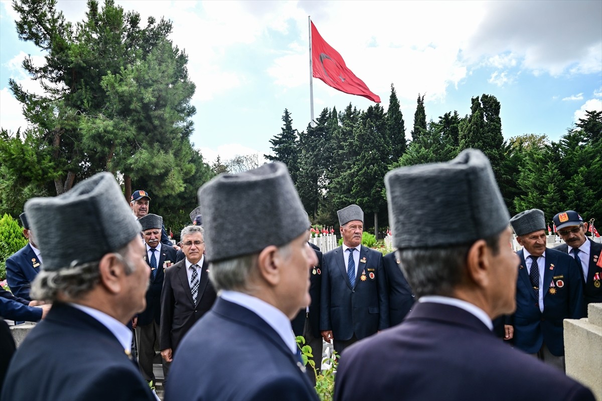 Kıbrıs Türk mücadele tarihinde önemli yeri olan Erenköy Direnişi'nde şehit olanlar, İstanbul'da...