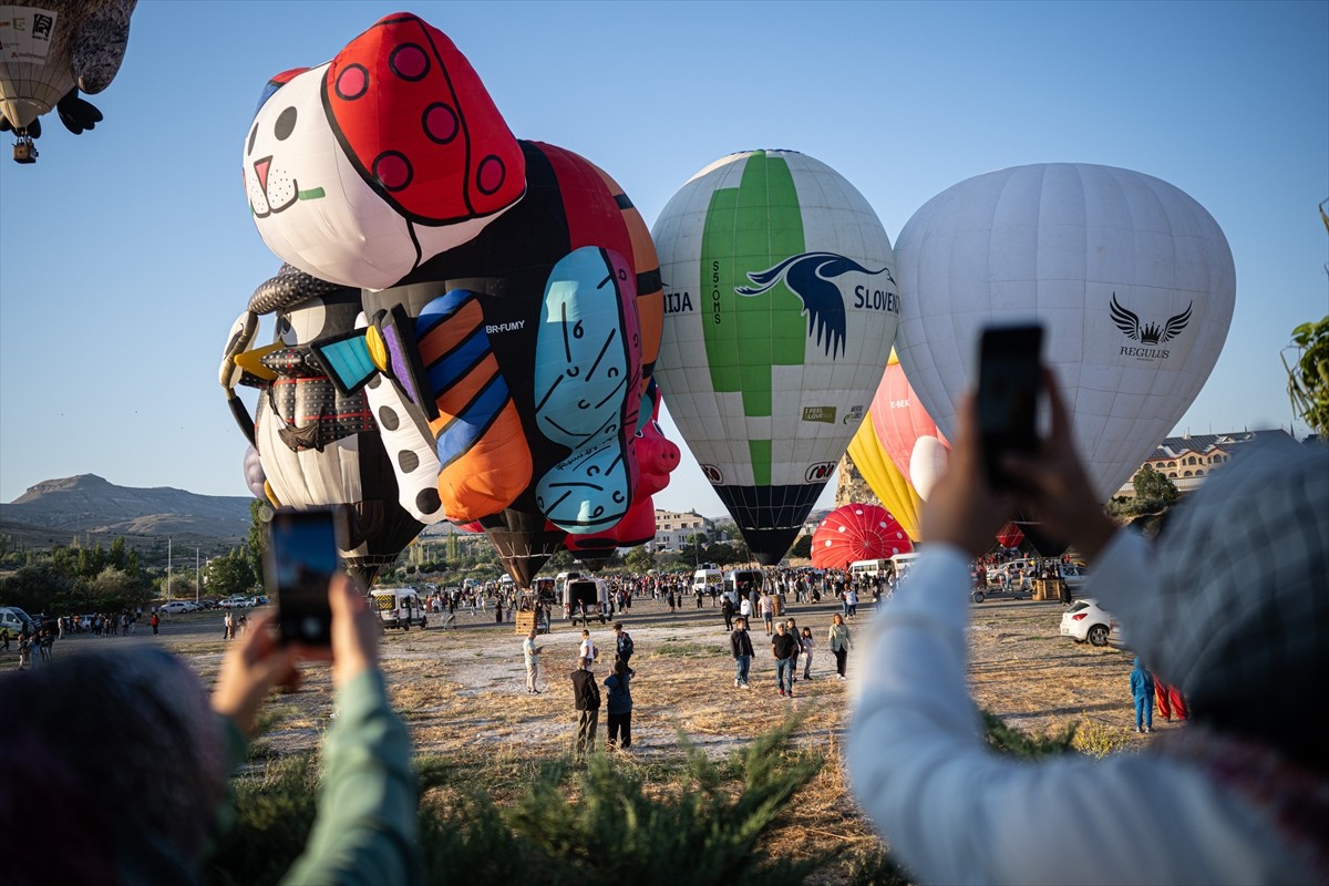 Kültür ve Turizm Bakanlığınca düzenlenen "Nevşehir Kültür Yolu Festivali"ne Türkiye'nin yanı sıra...