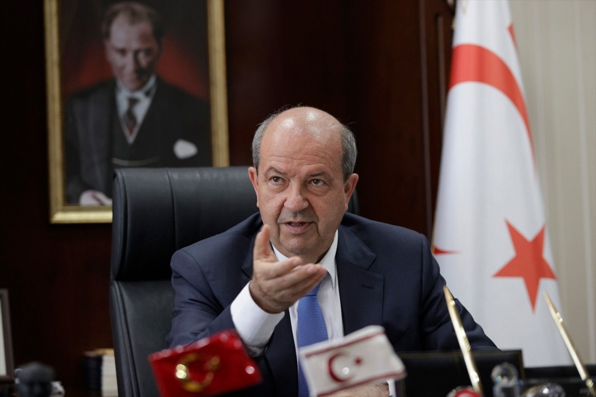 Kuzey Kıbrıs Türk Cumhuriyeti (KKTC) Cumhurbaşkanı Ersin Tatar (fotoğrafta), Güney Kıbrıs Rum...