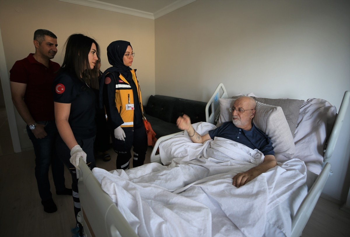 Mardin'de beyin kanaması nedeniyle Mardin Eğitim ve Araştırma Hastanesi Nöroloji Kliniğinde tedavi...