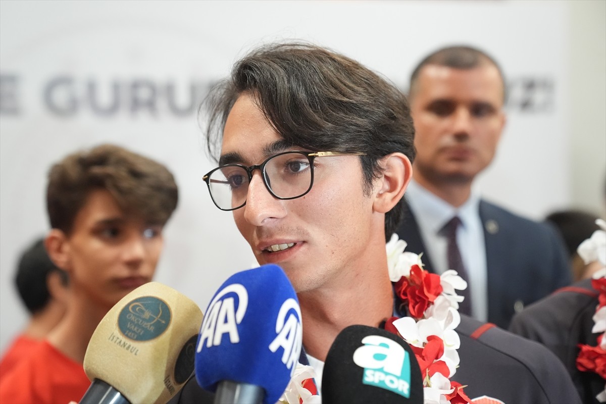Paris 2024 Olimpiyat Oyunları'nda mücadele eden Okçuluk ve Atıcılık Milli Takımı yurda döndü....