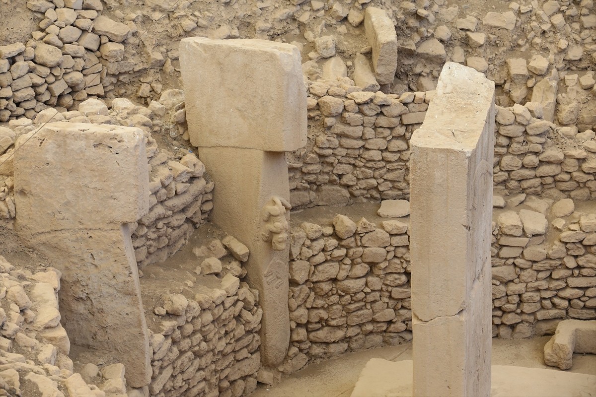 Şanlıurfa'da "Taş Tepeler Projesi" kapsamında, aralarında Göbeklitepe ve Karahantepe'nin de...
