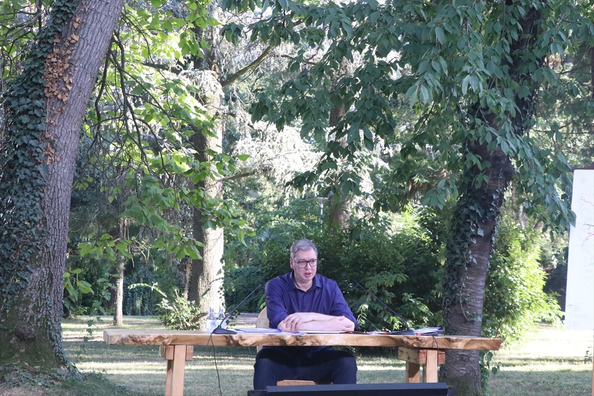 Sırbistan Cumhurbaşkanı Aleksandar Vucic, başkent Belgrad'da yaptığı açıklamada,  dünyadaki en iyi...