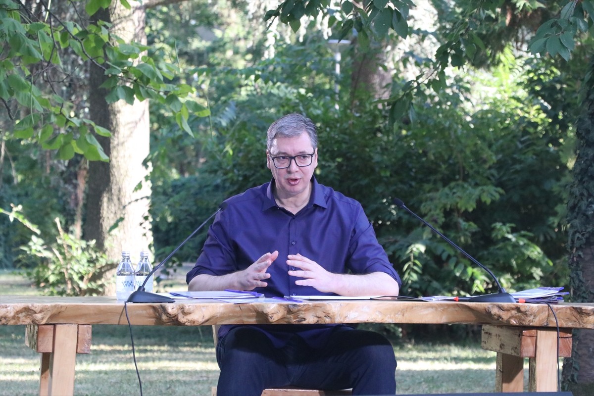 Sırbistan Cumhurbaşkanı Aleksandar Vucic, başkent Belgrad'da yaptığı açıklamada,  dünyadaki en iyi...