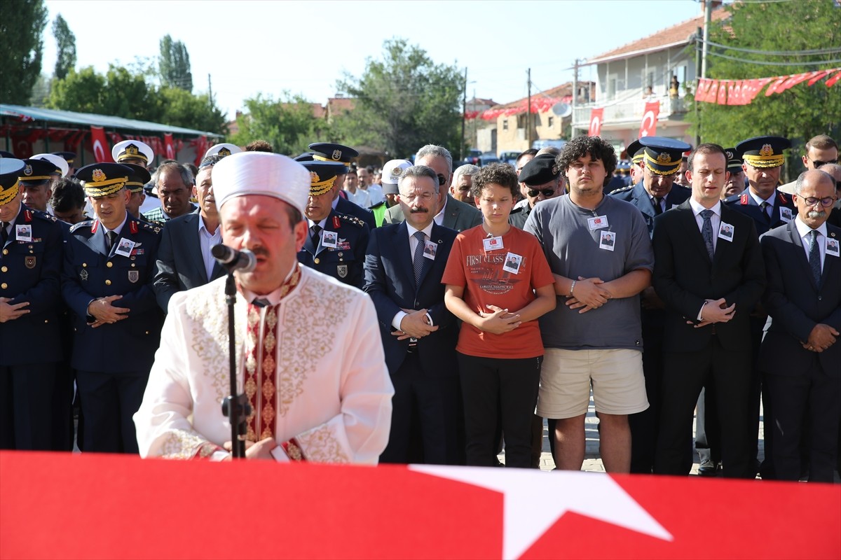 Somali Türk Görev Kuvveti'nde görevliyken geçirdiği kalp krizi sonucu şehit olan Uzman Çavuş Seydi...