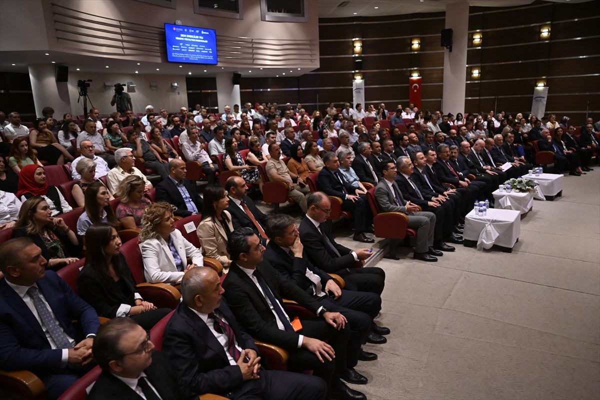 Sosyal Güvenlik Kurumu (SGK) ile 13 banka arasında emeklilere özel indirimler ve ayrıcalıklar...