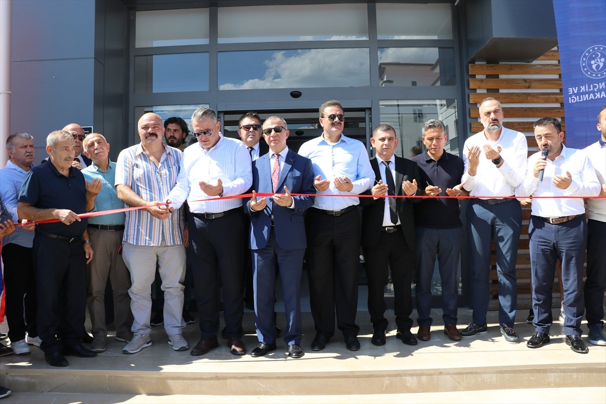 Spor Toto Teşkilat Başkanlığı ile Amasya İl Özel İdaresi arasında reklam karşılığı yapılan...