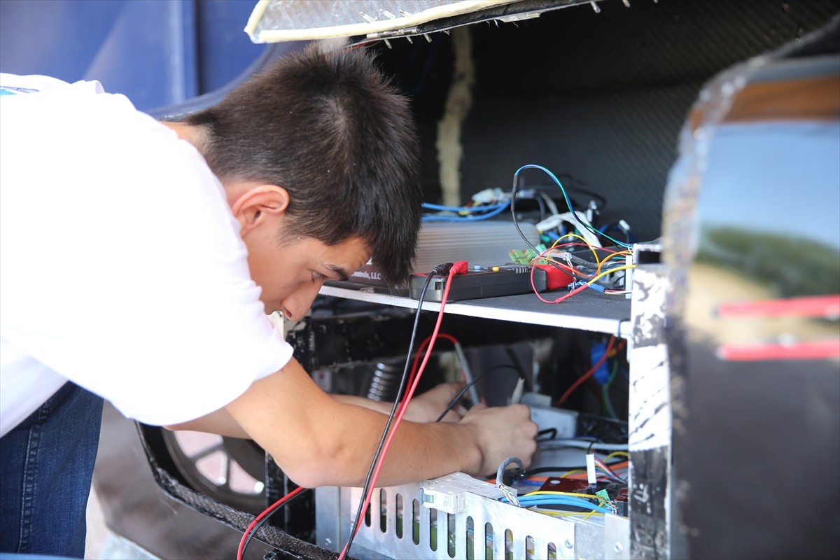 TEKNOFEST Havacılık, Uzay ve Teknoloji Festivali'nde geçen yıl Türkiye 3'üncüsü olan Eskişehir...