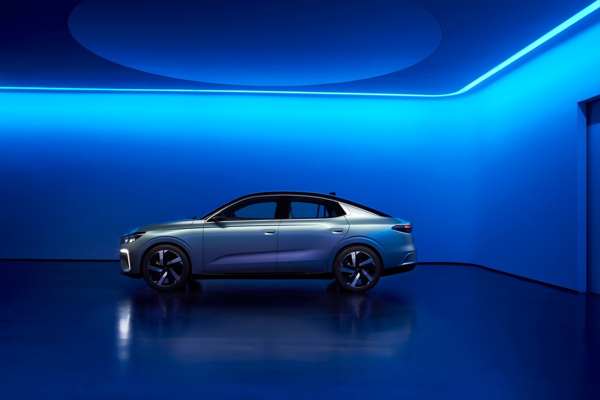 Togg, C araç segmentindeki ilk akıllı mobilite cihazı T10X'in ardından, yine aynı sınıfta...