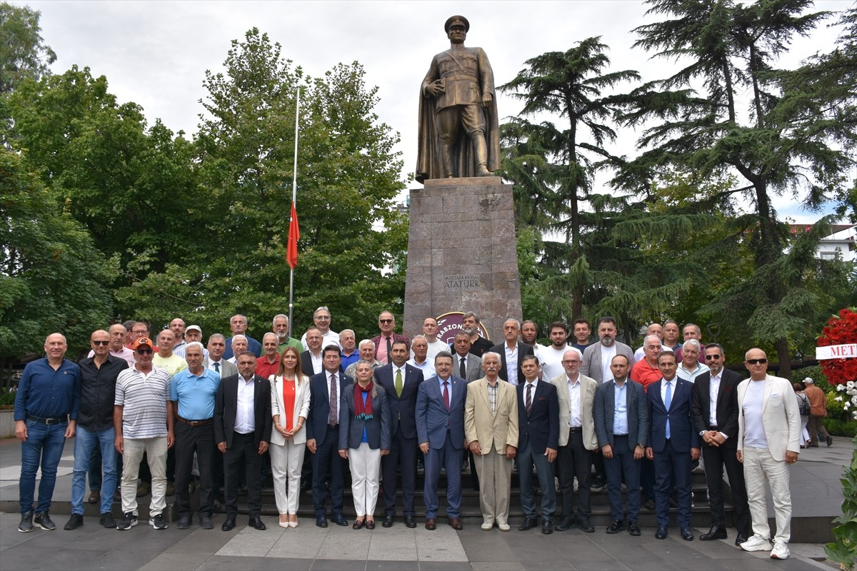 Trabzonspor Kulübü'nün 57'nci kuruluş yıl dönümü dolayısıyla 15 Temmuz Hürriyet ve Şehitler...