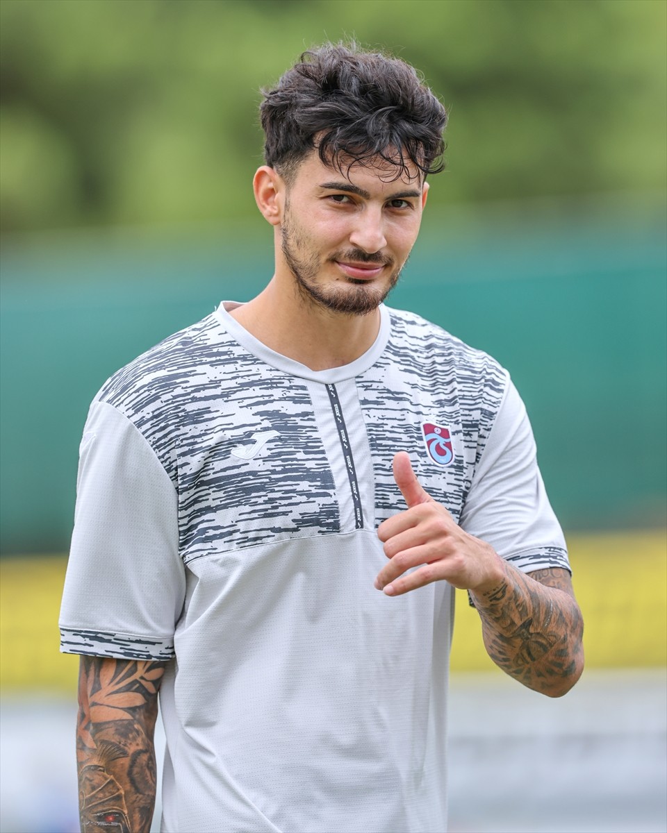 Trabzonspor, UEFA Avrupa Ligi 3. eleme turu rövanşında Avusturya'nın Rapid Wien takımıyla 15...