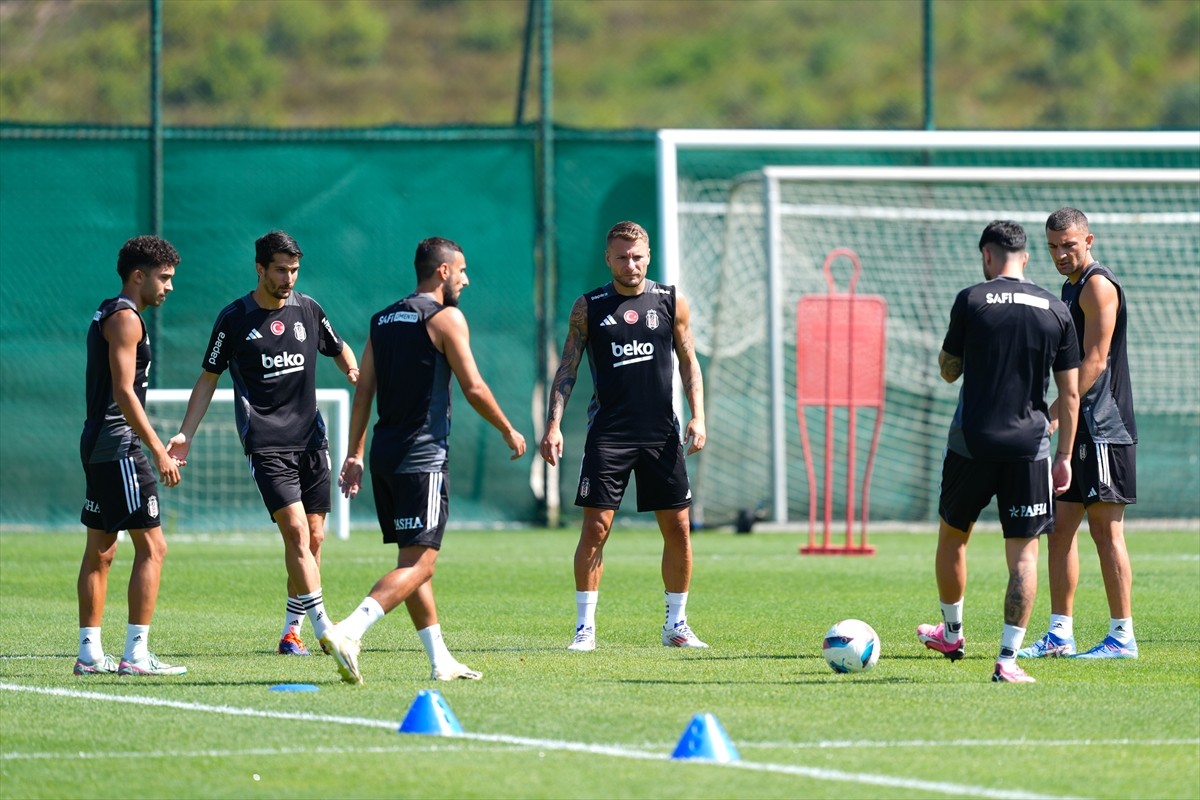 Trendyol Süper Lig'in ilk haftasında 11 Ağustos Pazar günü Samsunspor'a konuk olacak Beşiktaş, 2...