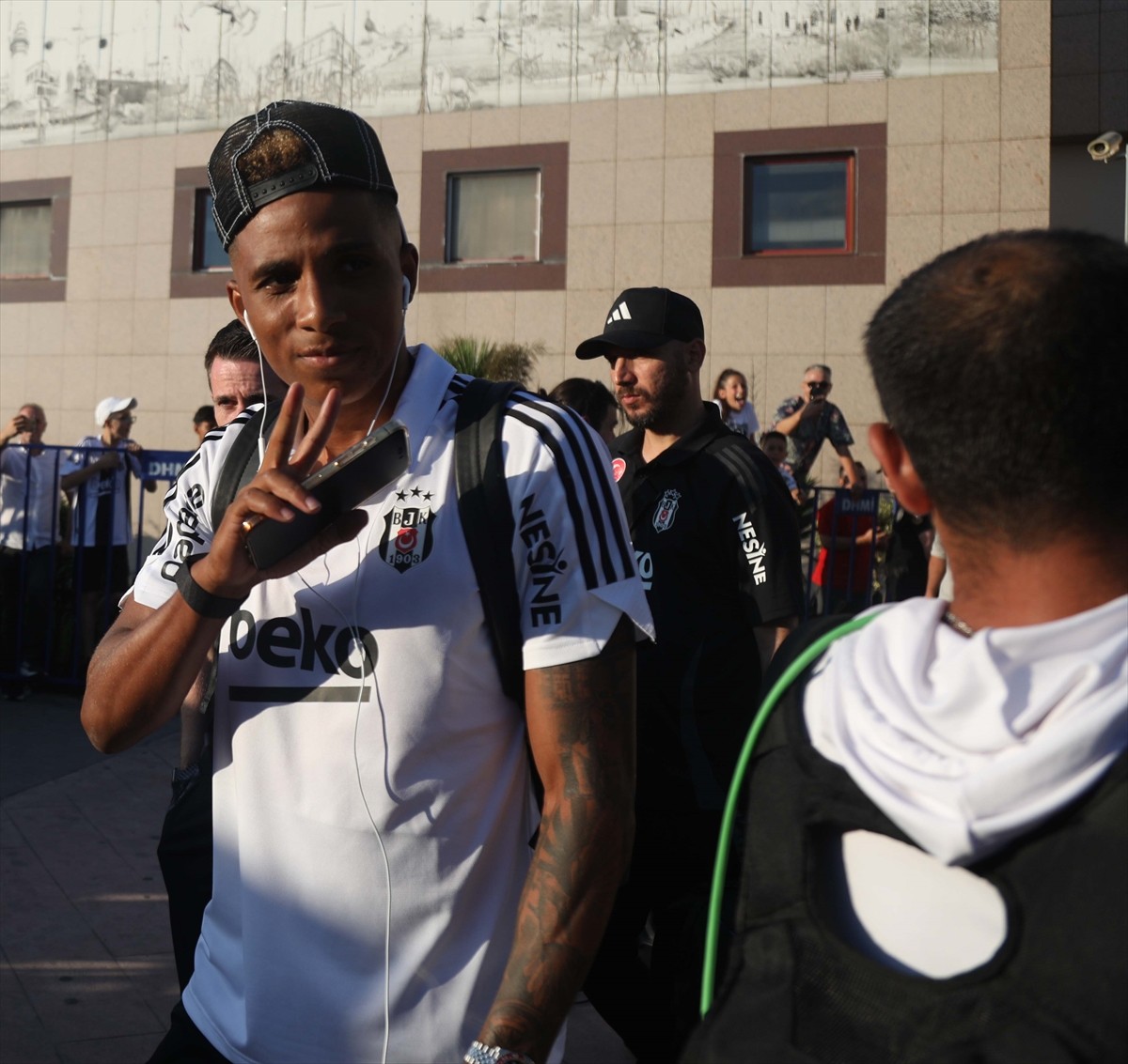 Trendyol Süper Lig’in 1. haftasında Beşiktaş, yarın Samsunspor ile oynayacağı maç için Samsun’a...