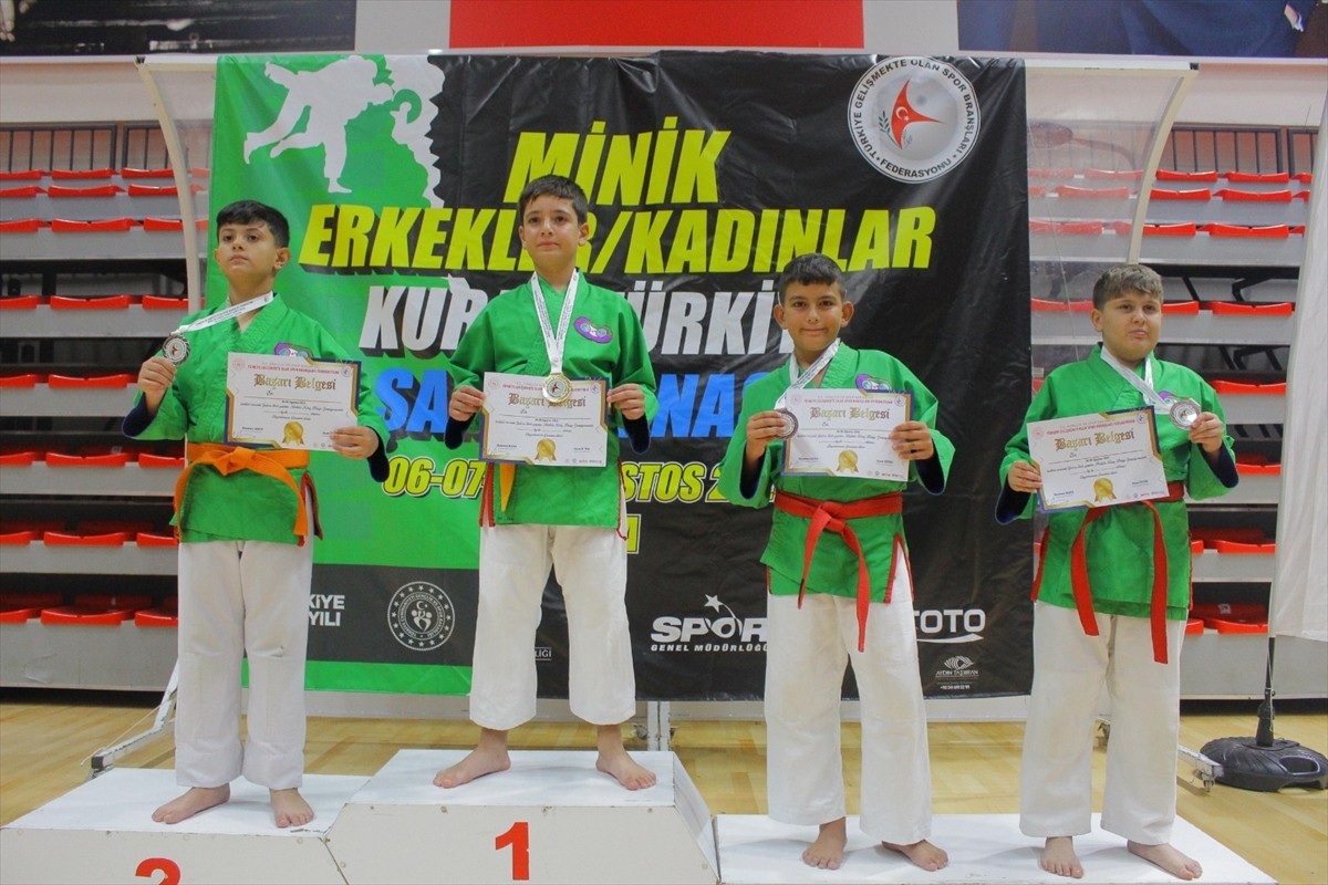 Türkiye Gelişmekte Olan Spor Branşları Federasyonu tarafından Yalova'da düzenlenen 2024 Minikler...