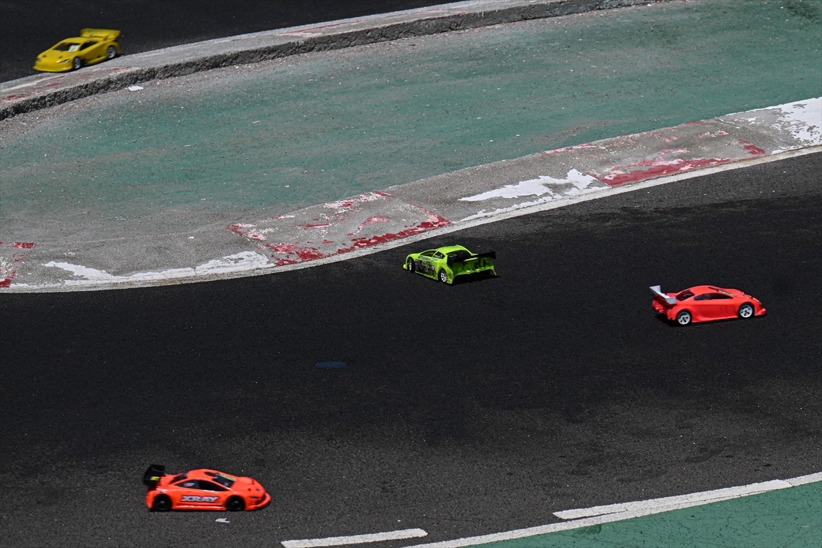 Türkiye Onroad Şampiyonasının (TORC) üçüncü etabı Afyonkarahisar'da gerçekleştirildi. Yaklaşık 40...