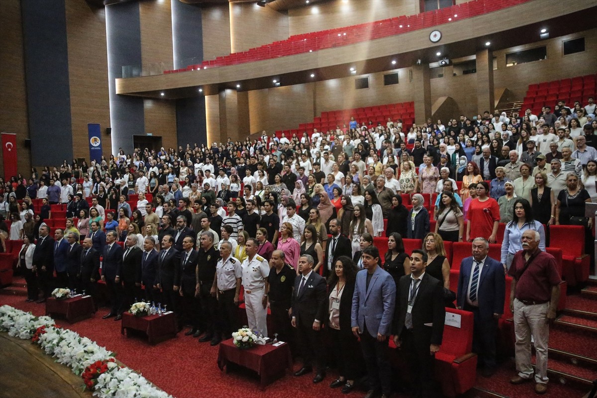 60+ Tazelenme Üniversitesi Mersin Üniversitesi (MEÜ) Kampüsü, MEÜ Akdeniz Kültür Merkezi'nde...