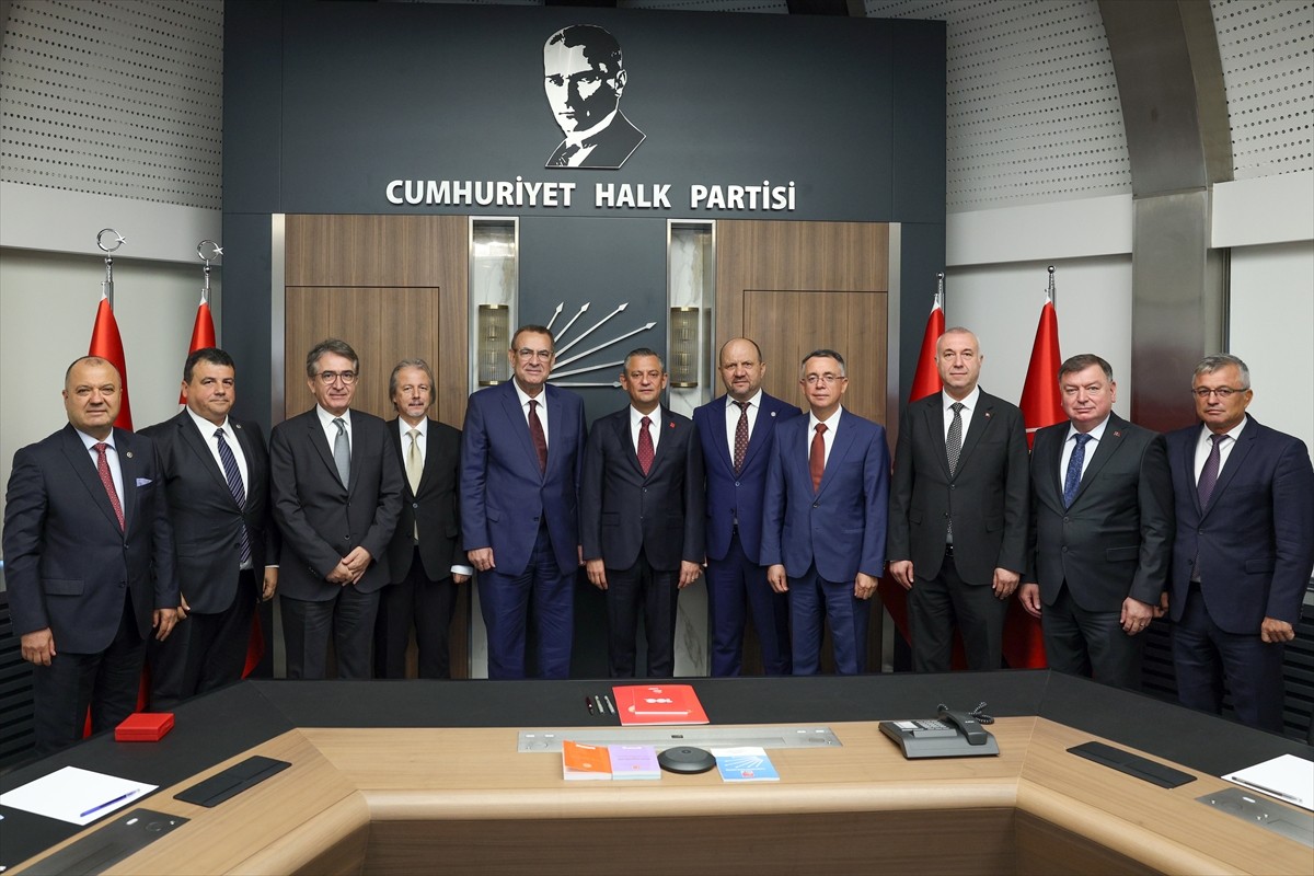 CHP Genel Başkanı Özgür Özel, Bulgaristan Hak ve Özgürlükler Hareketi Genel Başkanı Cevdet Çakırov...