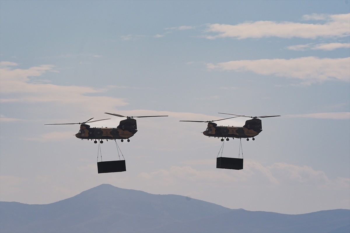 Türk Silahlı Kuvvetlerinin (TSK) ateş gücünün sergilendiği "Ateş Serbest- 2024" faaliyetinde...