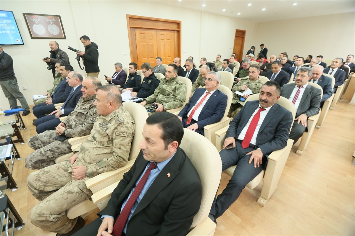 1. Dünya Savaşı'nda Osmanlı ordusunun Rus işgali altındaki toprakları kurtarmak için başlattığı...