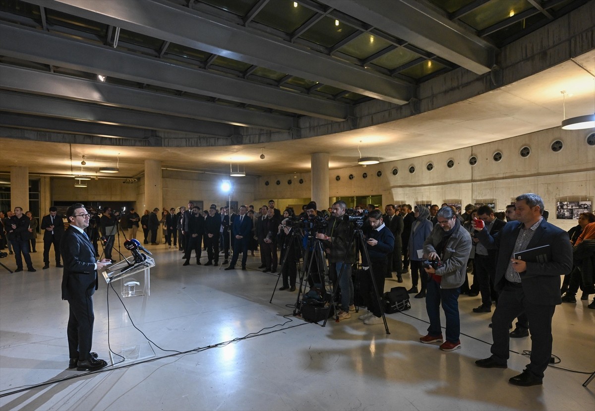 Anadolu Ajansının (AA) düzenlediği uluslararası haber fotoğrafı yarışması İstanbul Photo Awards'un...