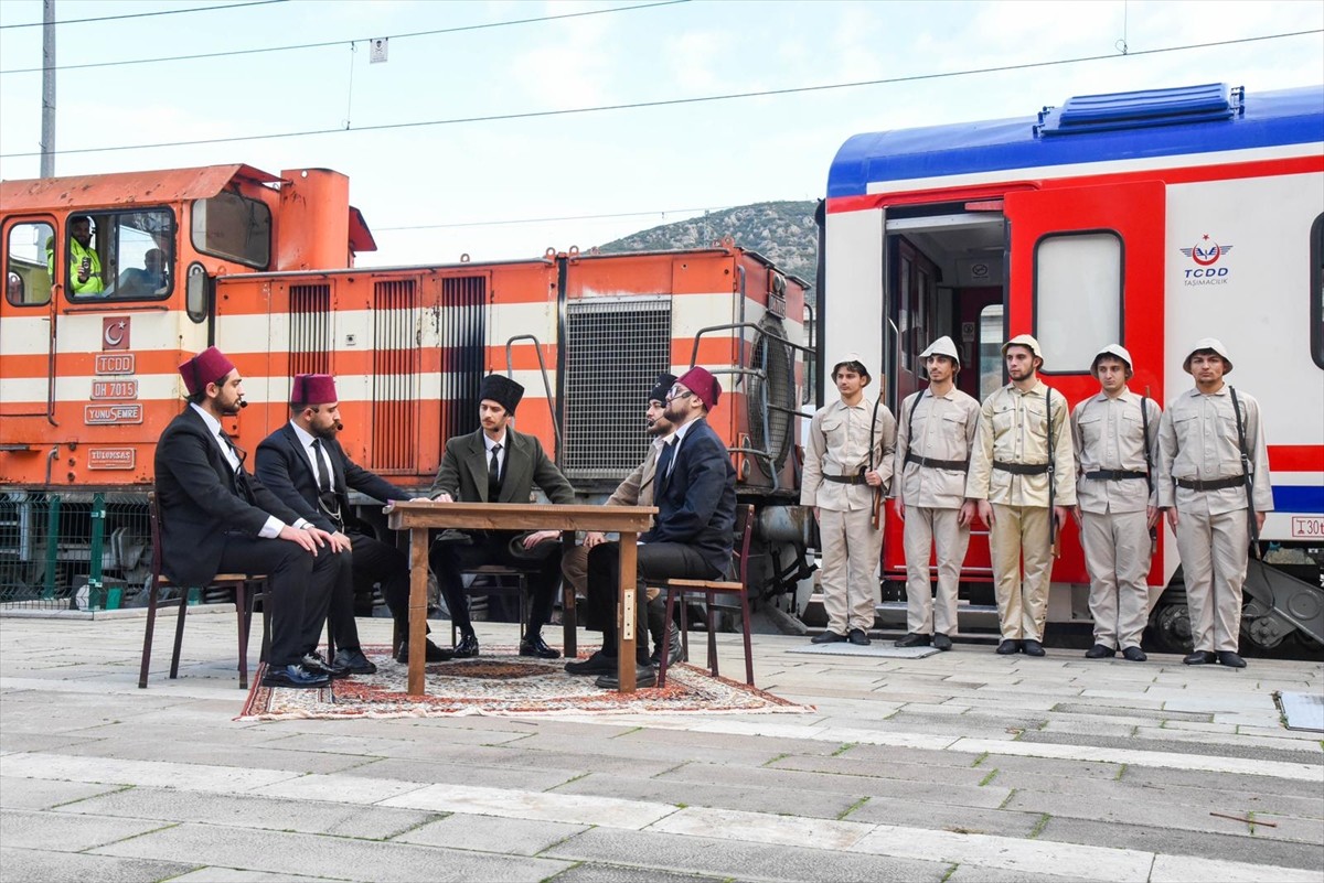 Bilecik'te Gazi Mustafa Kemal Atatürk'ün kente ilk gelişinin 104'üncü yılı, Bilecik Mülakatı'nın...