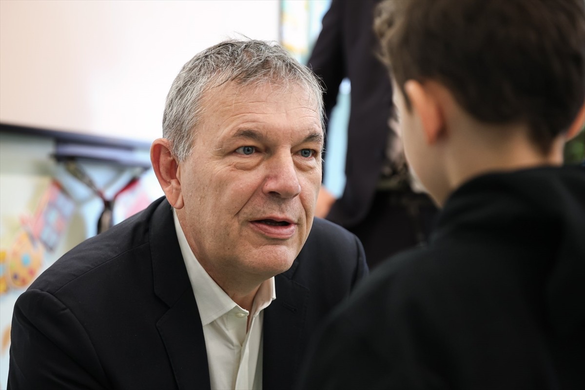 Birleşmiş Milletler Yakın Doğu'daki Filistinli Mültecilere Yardım ve Bayındırlık Ajansı (UNRWA)...