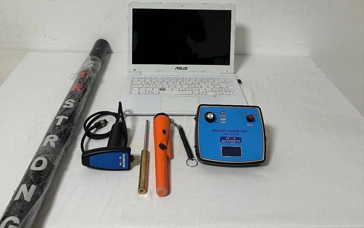 Elazığ'da kaçak kazı için keşif yaptıkları gerekçesiyle 4 zanlı yakalandı. Bu kişilerce kazıda...