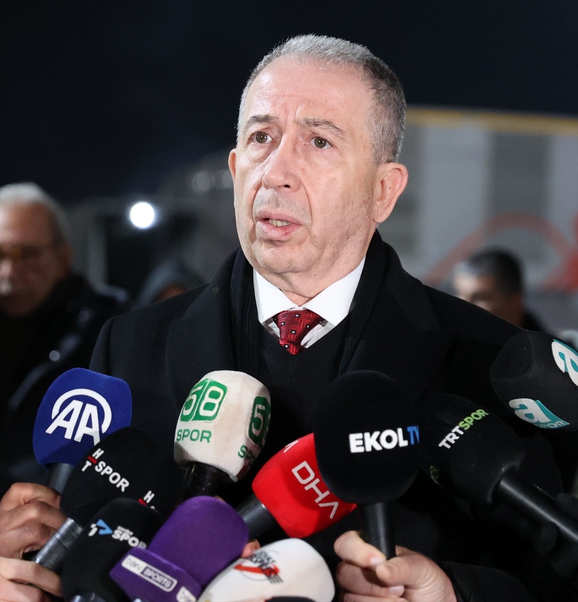 Galatasaray Kulübü İkinci Başkanı Metin Öztürk, Trendyol Süper Lig'in 15. haftasında deplasmanda...