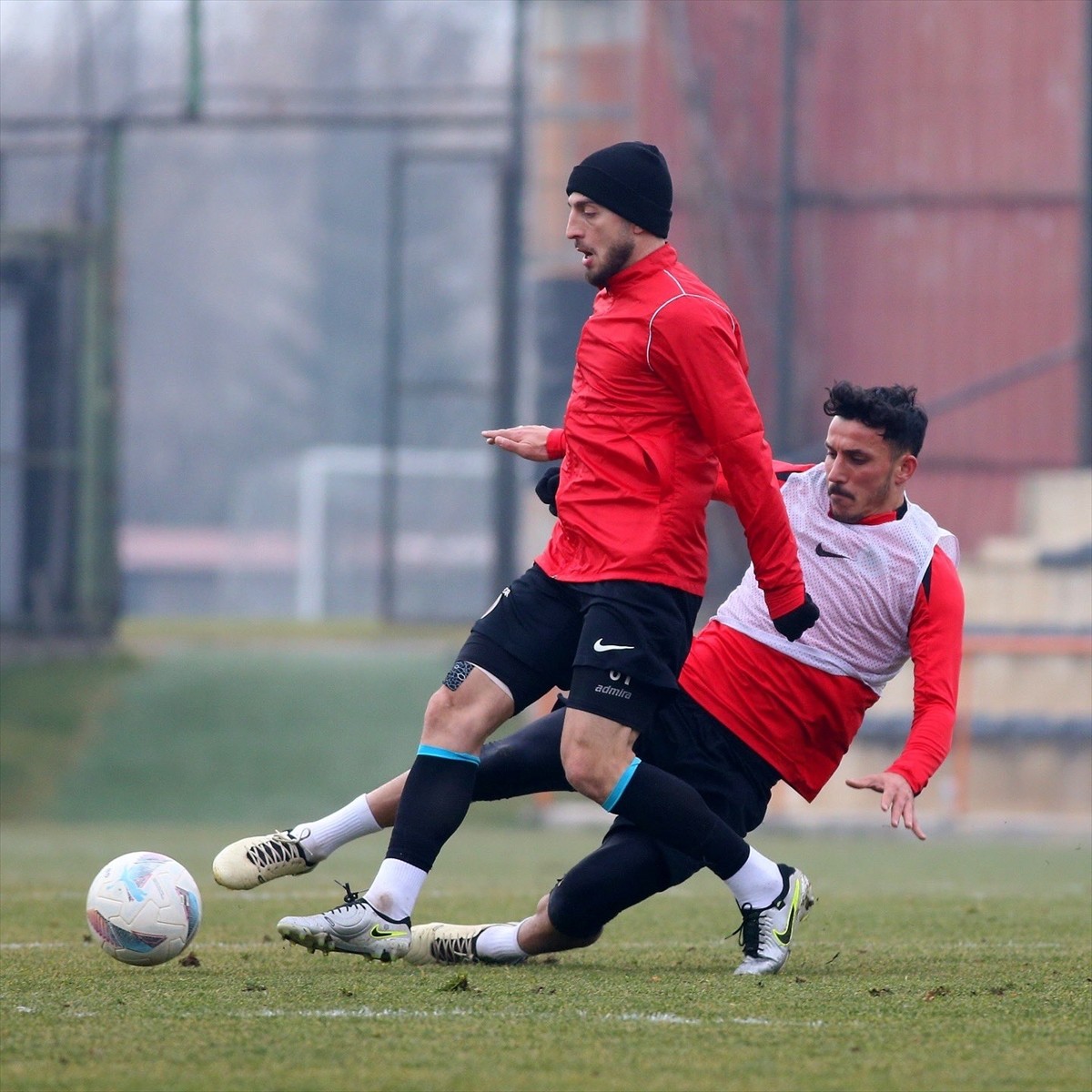 Gençlerbirliği, Trendyol 1. Lig'in 17. haftasında 23 Aralık Pazartesi günü sahasında Adanaspor ile...