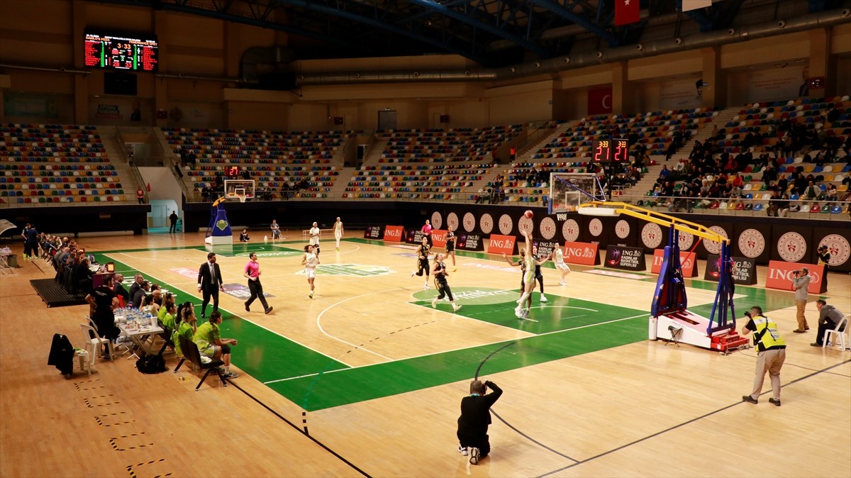 ING Kadınlar Basketbol Süper Ligi'nin 13. haftasında Danilos Pizza ile Fenerbahçe Opet, Şehit...