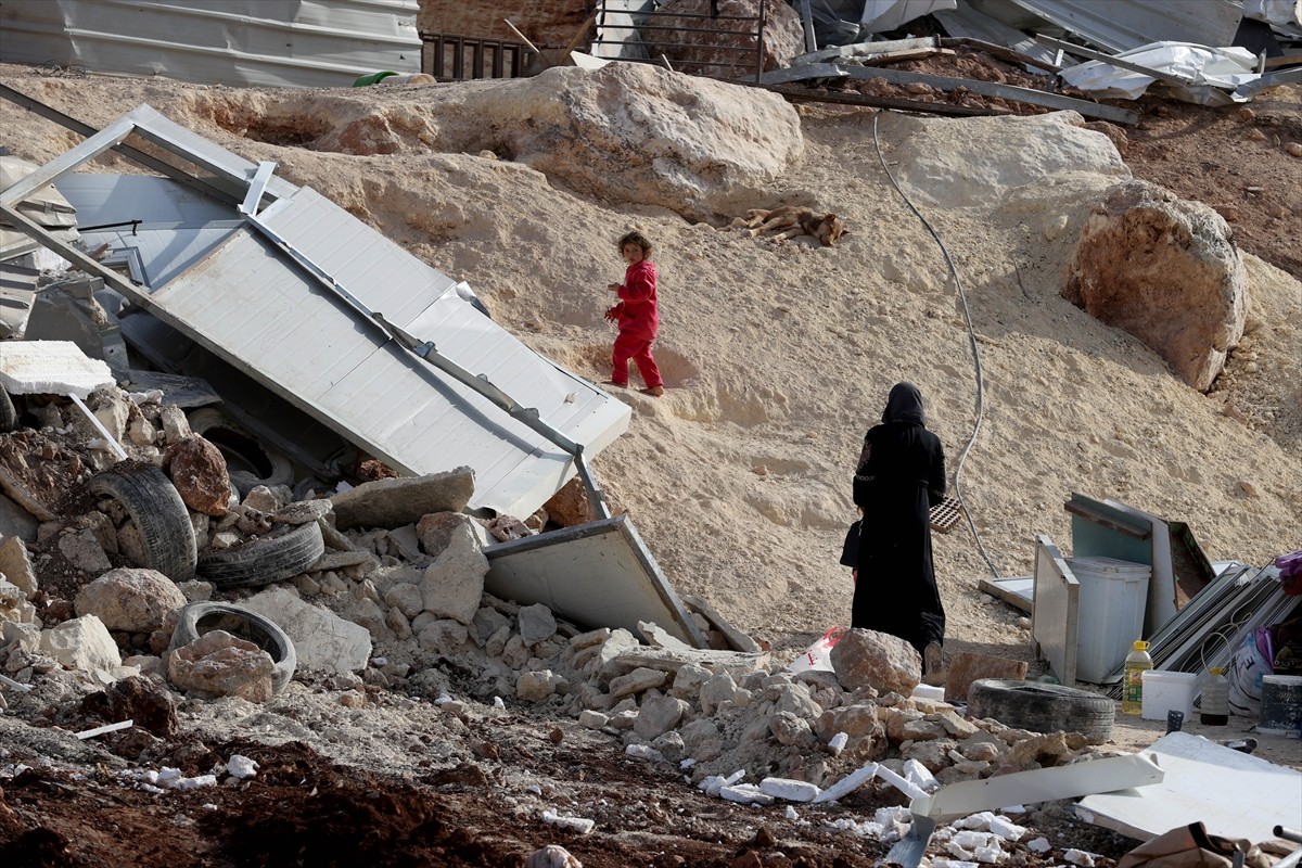 İşgal altındaki Batı Şeria'nın kuzeyindeki Tuveyyil köyündeki Filistinliler, İsrail tarafından...